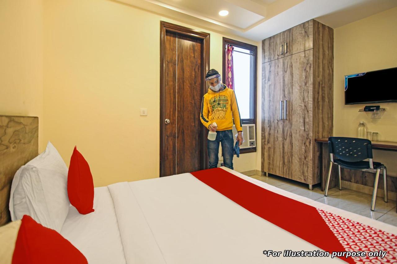 Oyo Flagship 81436 Palace Lodge Mangaluru Exterior foto