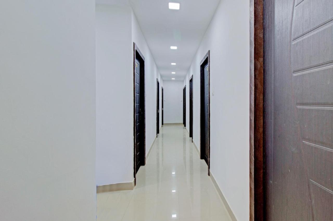 Oyo Flagship 81436 Palace Lodge Mangaluru Exterior foto