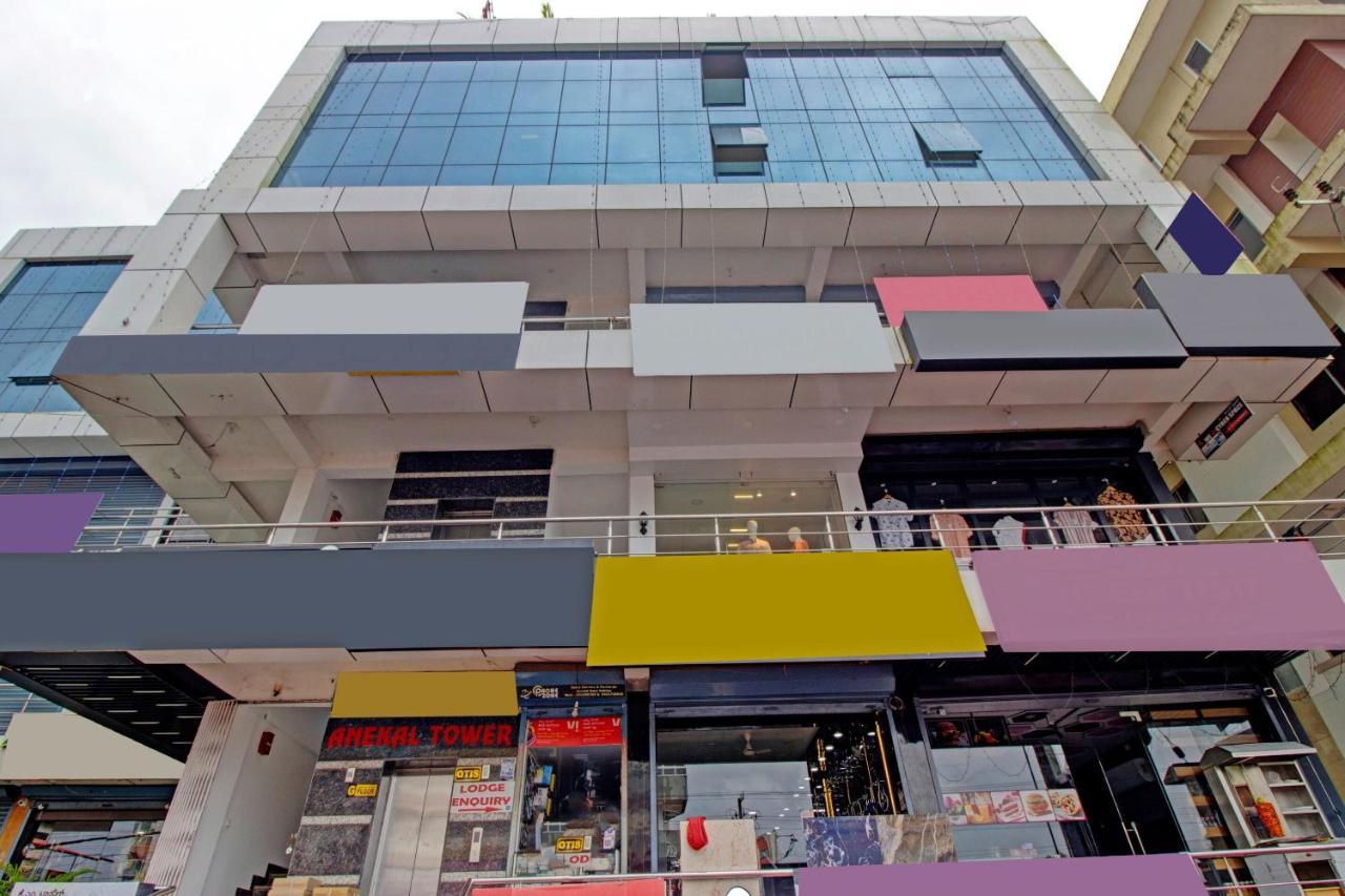 Oyo Flagship 81436 Palace Lodge Mangaluru Exterior foto
