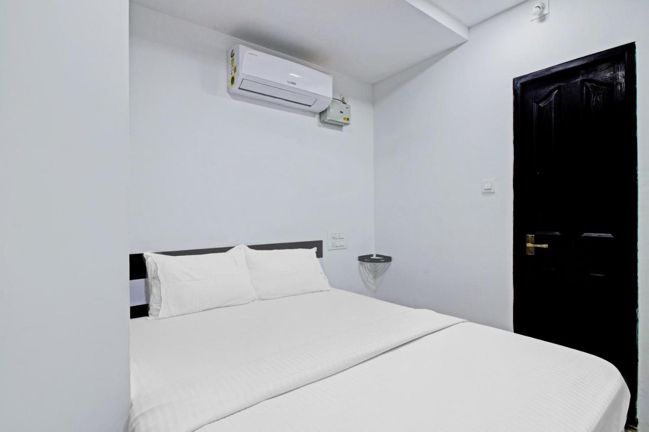 Oyo Flagship 81436 Palace Lodge Mangaluru Exterior foto