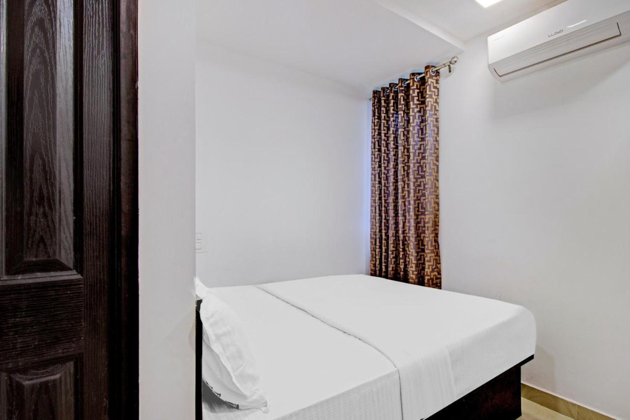 Oyo Flagship 81436 Palace Lodge Mangaluru Exterior foto