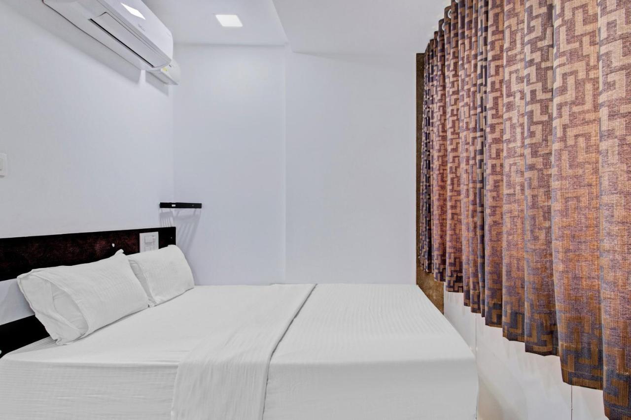 Oyo Flagship 81436 Palace Lodge Mangaluru Exterior foto