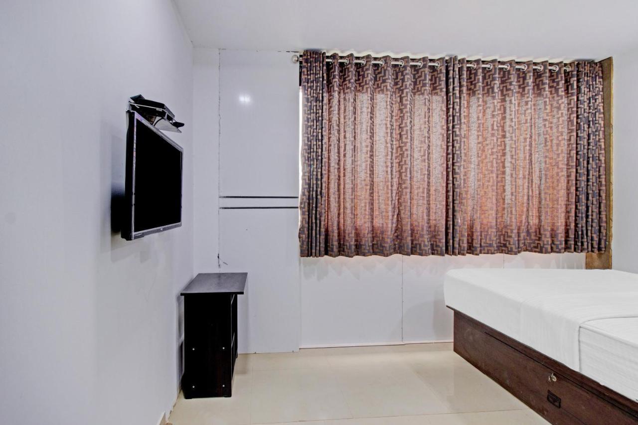 Oyo Flagship 81436 Palace Lodge Mangaluru Exterior foto